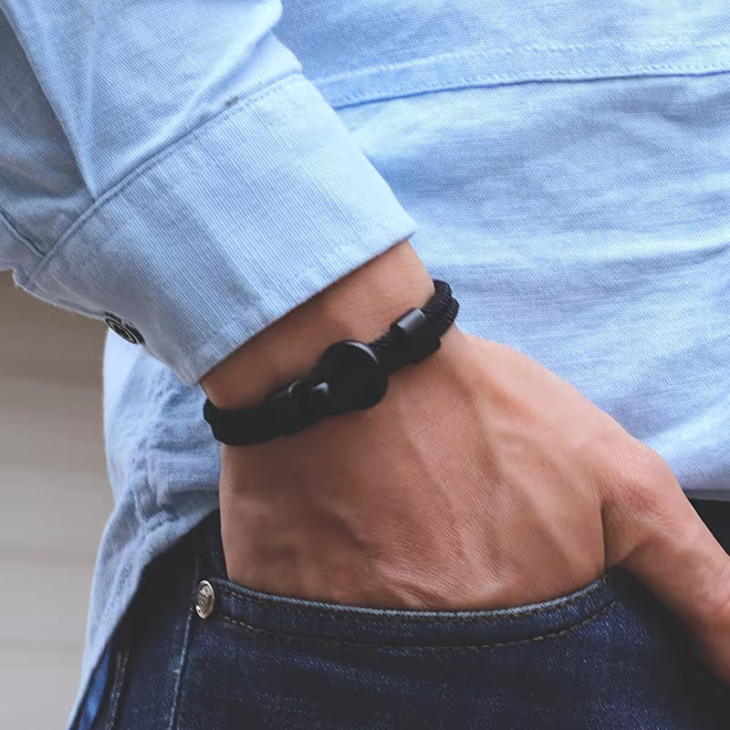 Braided Rope Bracelet – Minimalist Strength, Modern Style