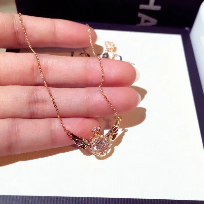 Angel Wing Halo Necklace – Gold & Diamond Elegance